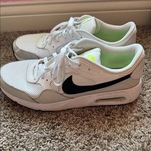 Men’s Nike Air shoes